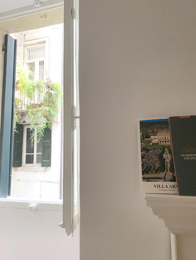 Suite Della Scala Verona Bagian luar foto